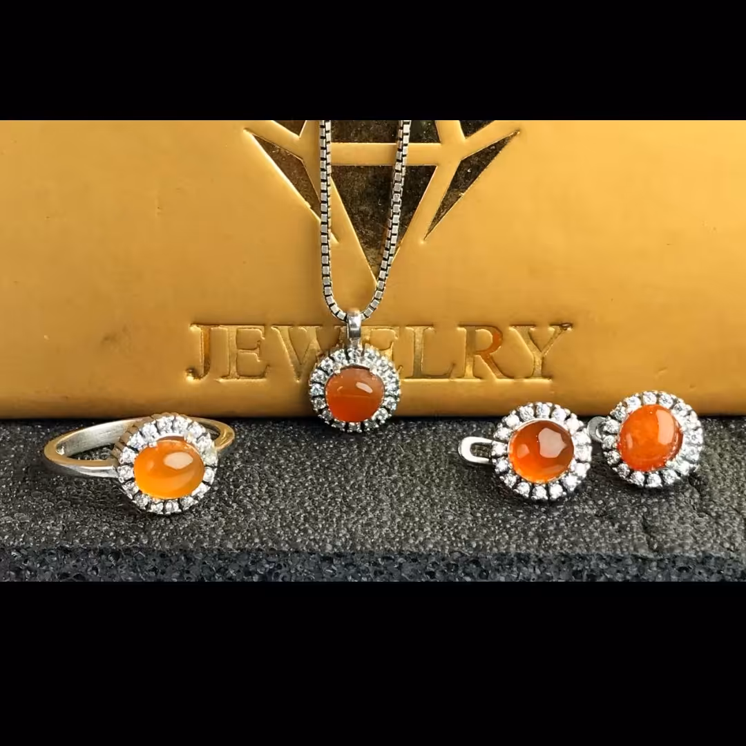 نیم ست زیبای عقیق یمنی اصلی  ارسال رایگان 