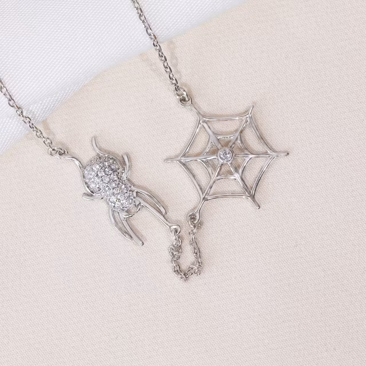 آویز زنجیری نقره طرح عنکبوت  کد S-10162-4.5