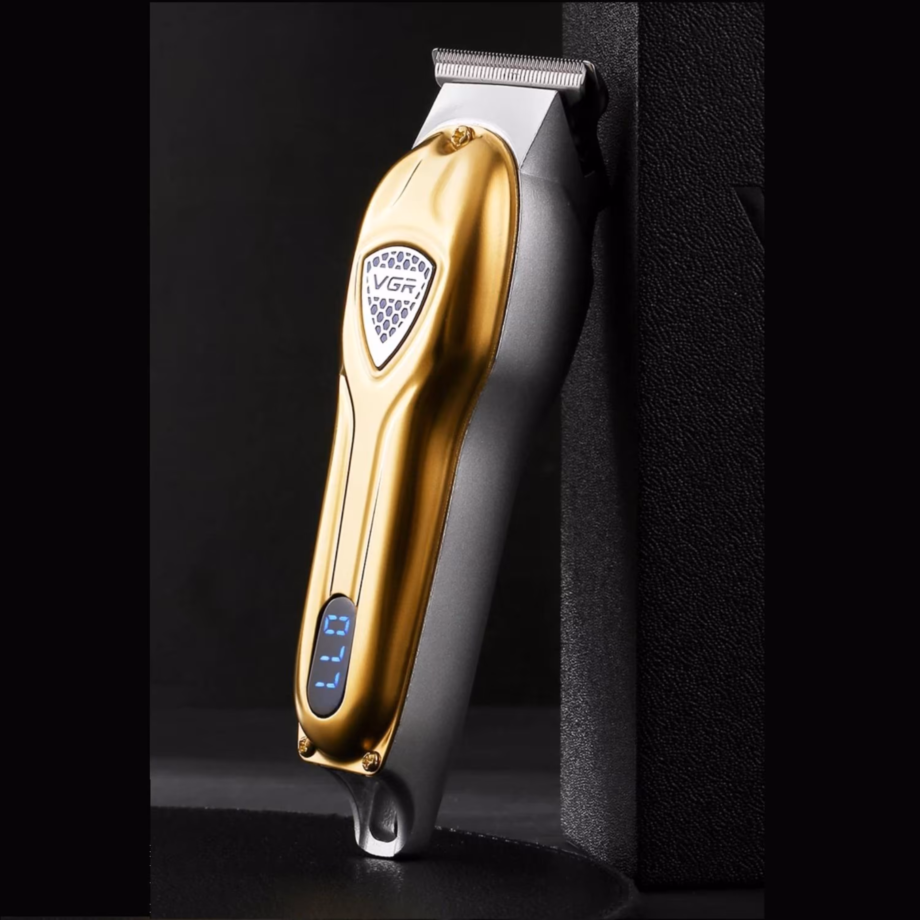 ماشین اصلاح سر و صورت وی جی ار مدل V-902