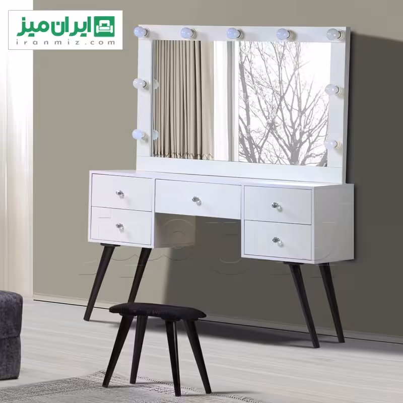 میز آرایش چراغ دار