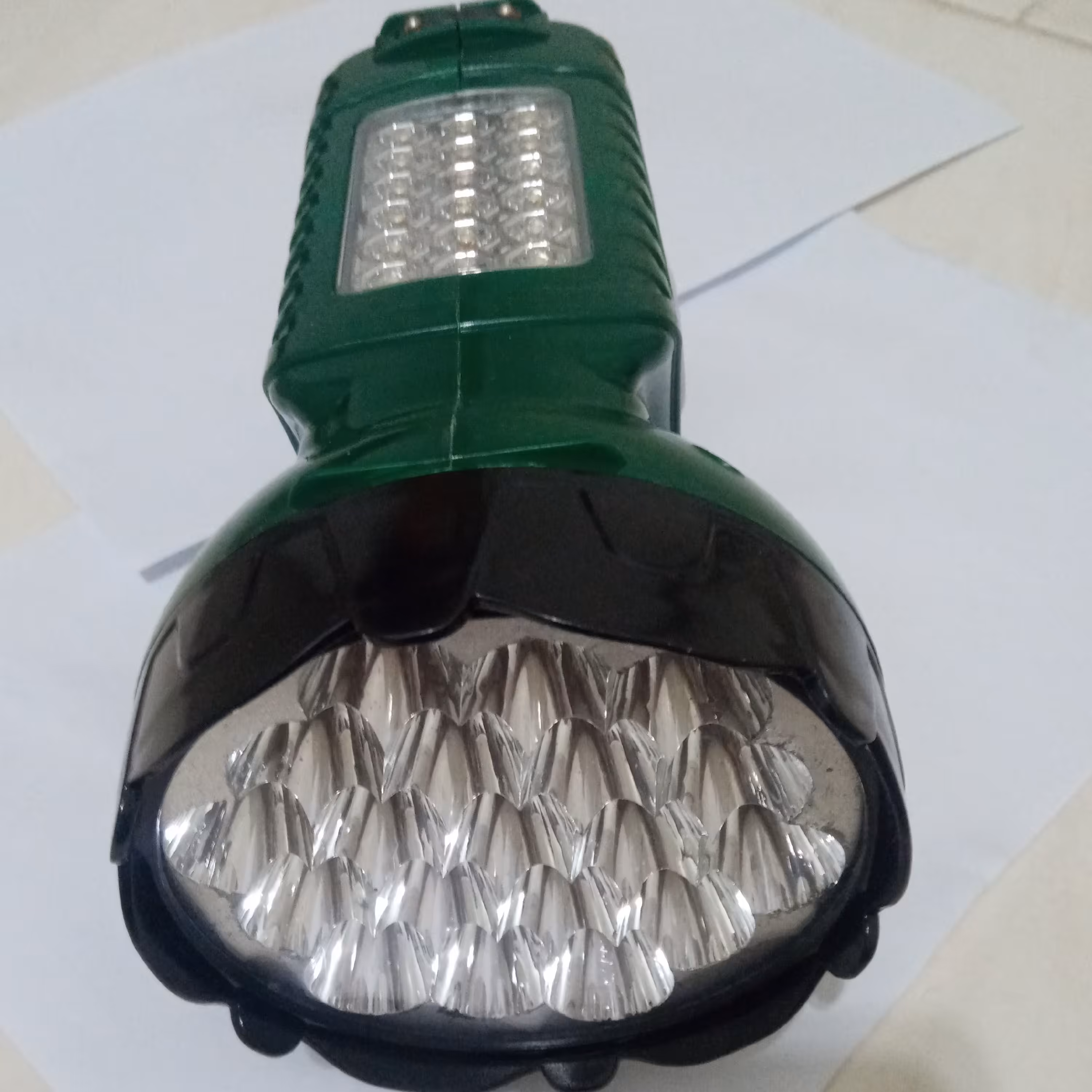 چراغ قوه شارژی 3 حالته 37. ال ای دی مدل 1953