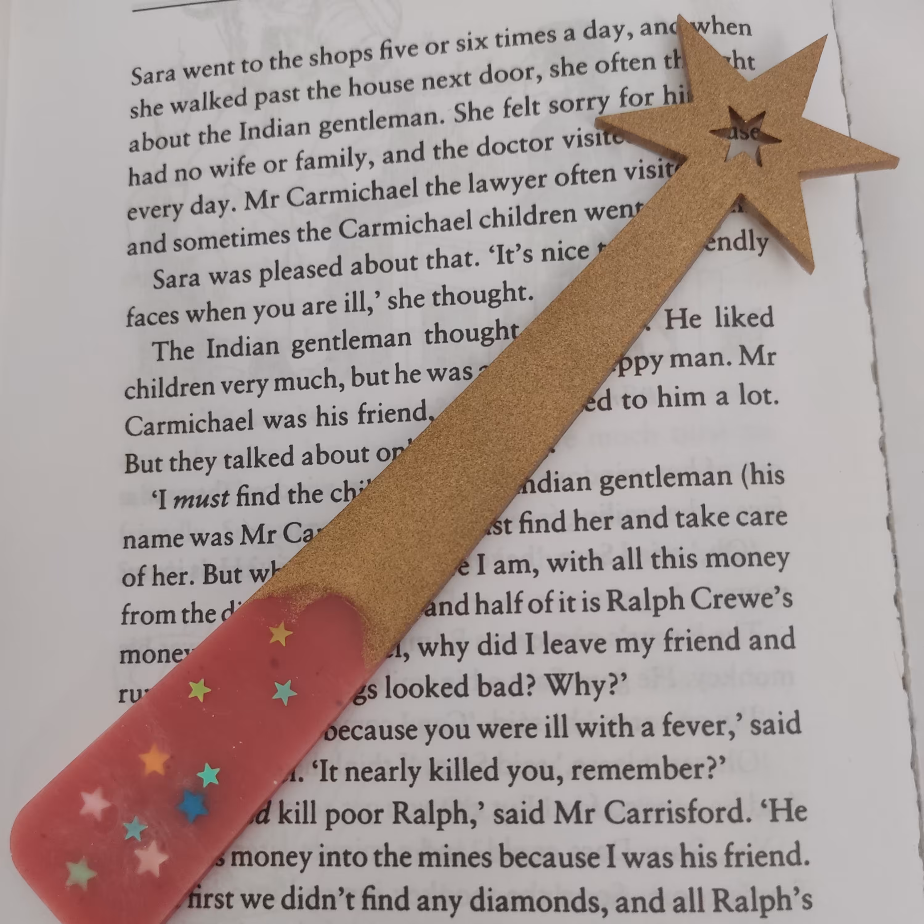 بوک مارک رزینی ستاره ای طلایی و صورتی ( دست ساز)