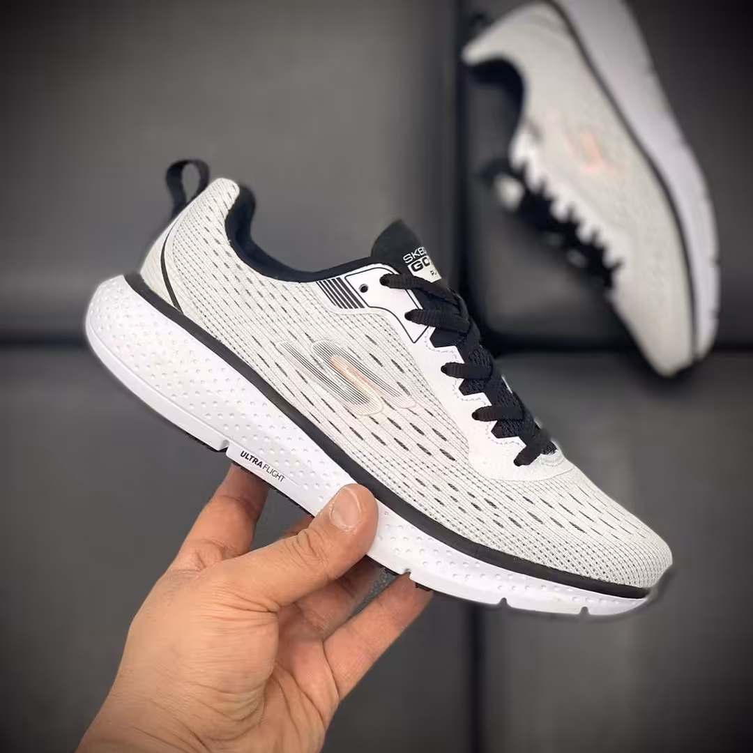 386 کتونی ست زنانه و مردانه اسکیچرز مناسب پیاده روی Skechers 