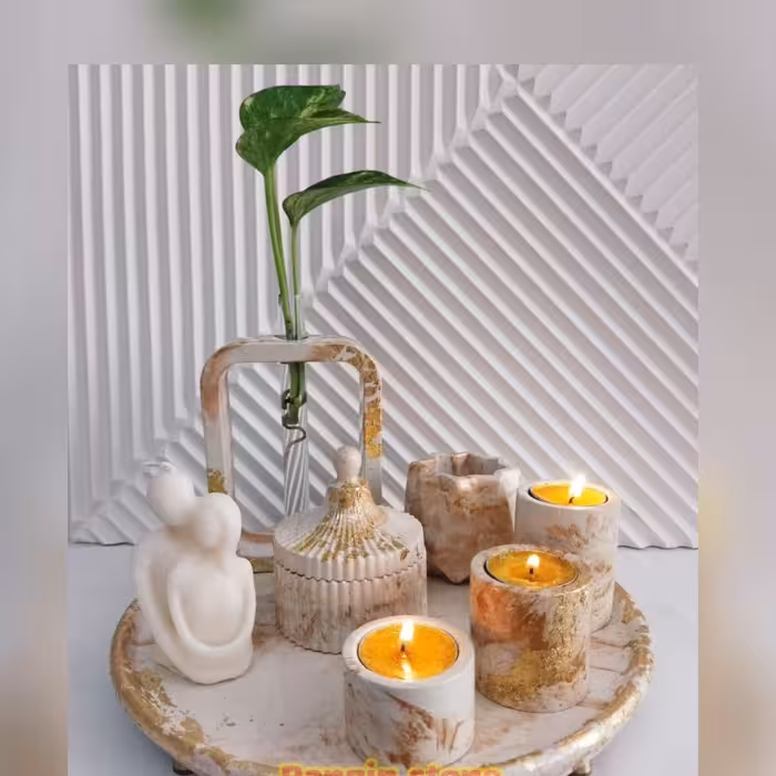 ست دکوری تزیینی 8 تکه رومیزی بتنی سنگ مصنوعی به همراه شمع زوج عاشق رزین خورده و براق گلدان-قندان-جاشمعی کد 1002