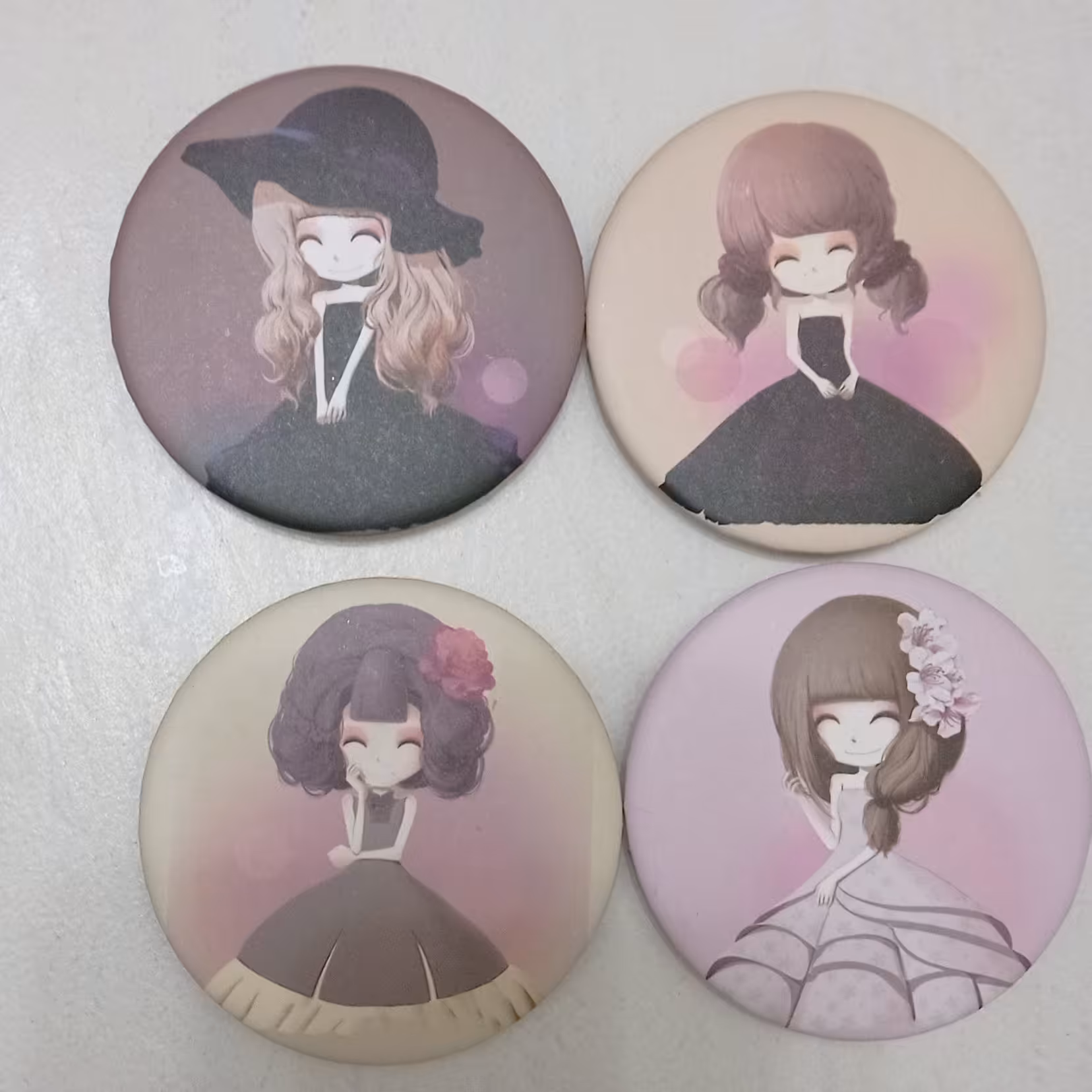 آینه طرح عروسکی کد 1908