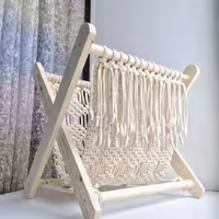 جاکتابی و جا شال مبل ..برای وسایل های اضافی ..ب رنگ و طرح دلخواه قابل سفارش .قابل جمع شدن هس..و با طرح دلخواه قابل سفارش