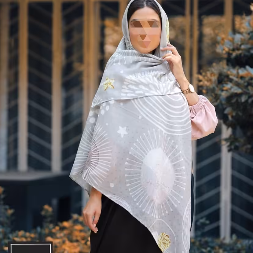 روسری نخی درجه یک طوسی رنگ اعلا دور دست دوز