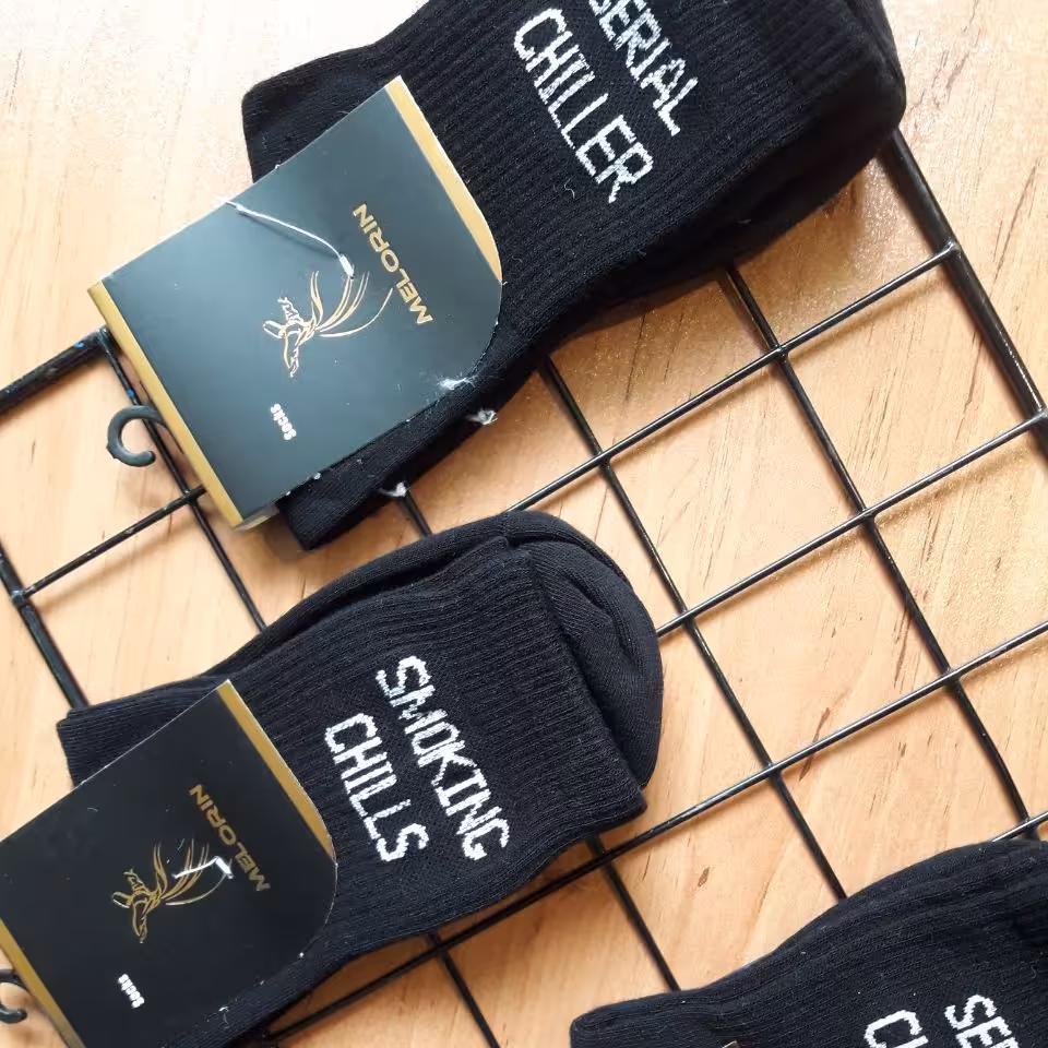 جوراب ساقدار  smoking chills