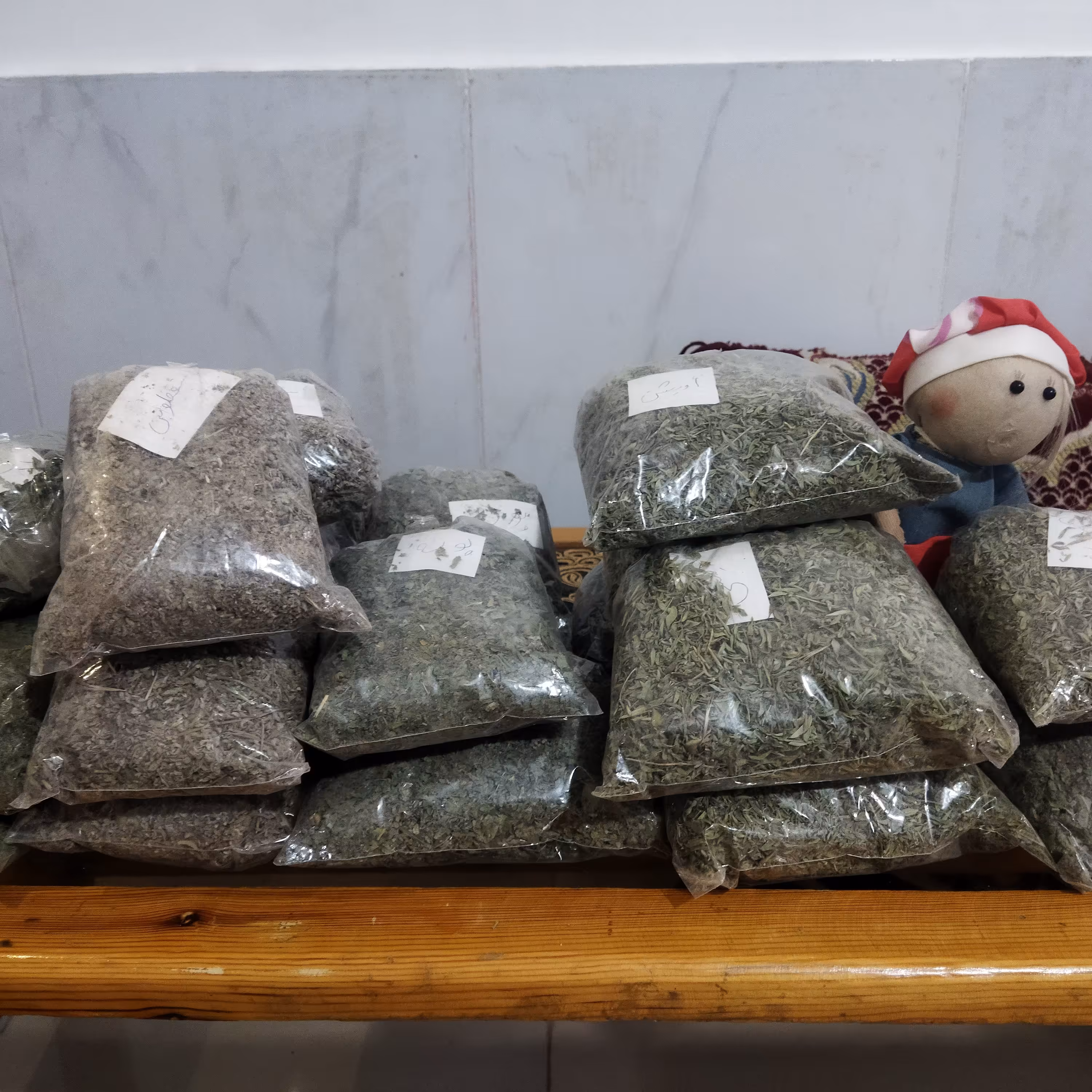 کاکوتی درجه یک بسته صد گرمی با کیفیت