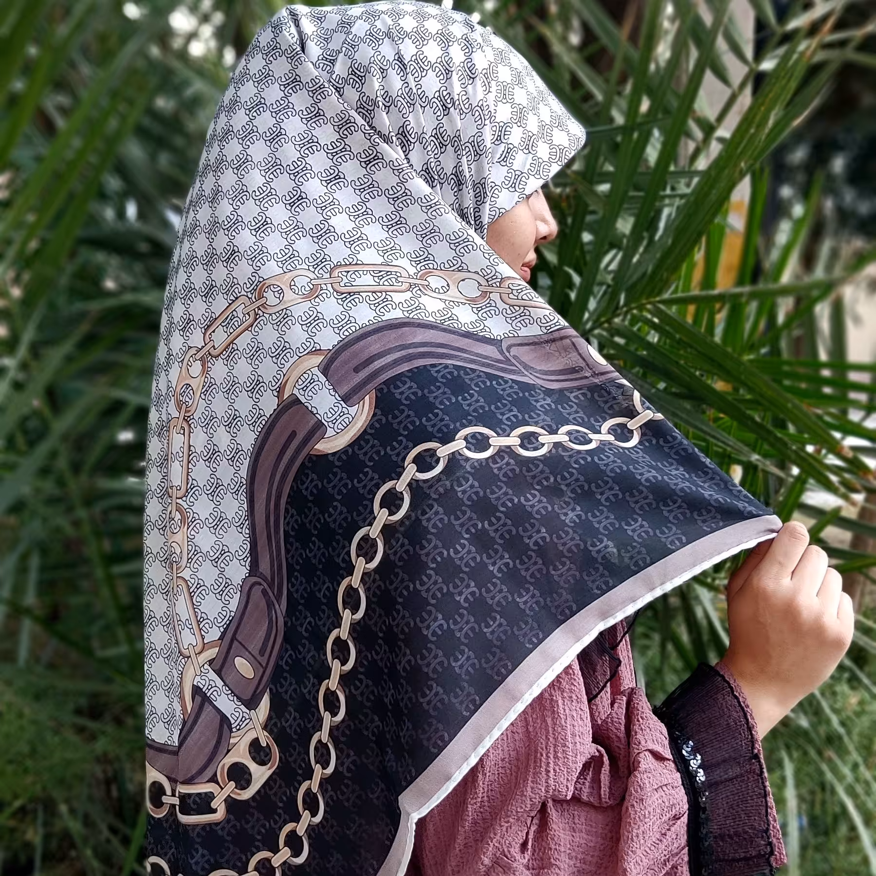 روسری نخی و دور دست دوز... قواره 135
