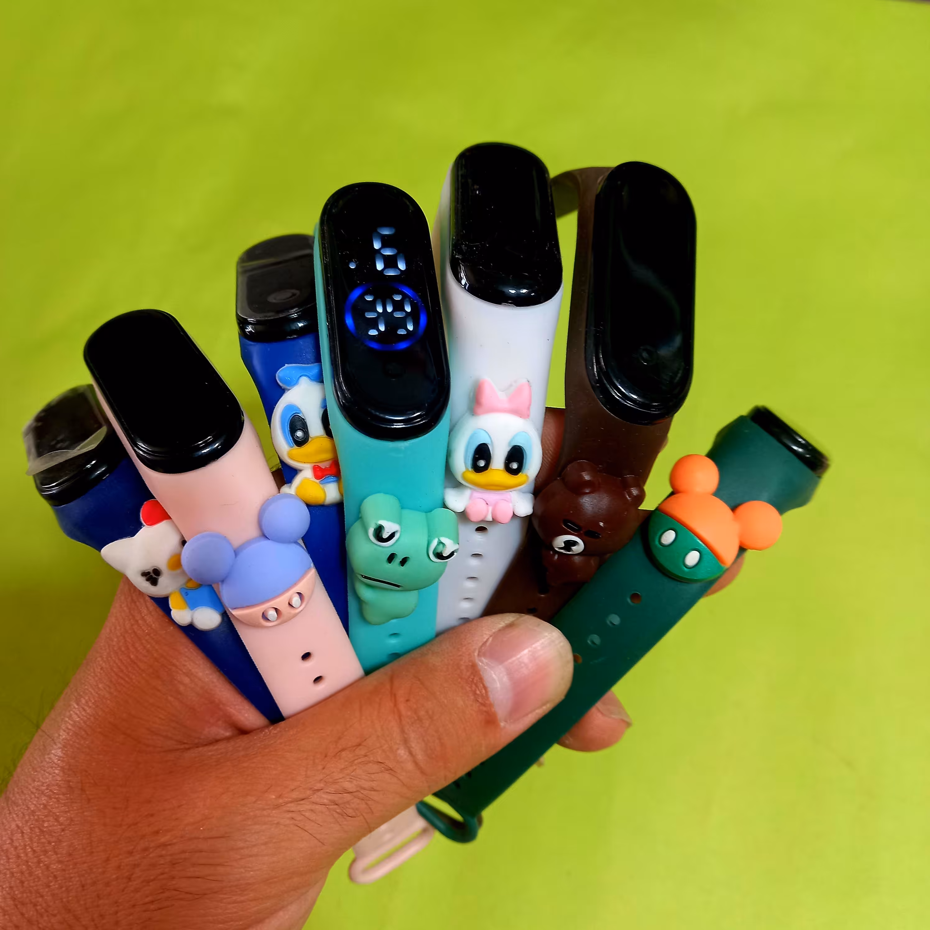 ساعت بچگانه عروسکی لمسی ضد آب