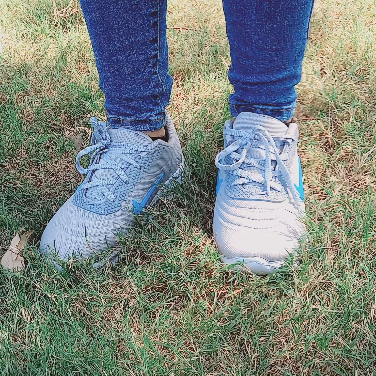 کفش بچه گانه (بند دار)