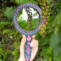 آینه دستی  چوبی دخترانه، ماندالا و نقطه کوبی شده، ضد آب