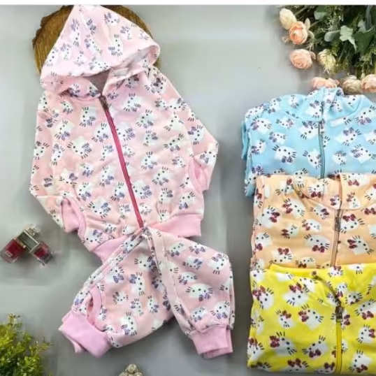 سویشرت دخترانه شلوار دخترانه داخل کرک کیتی 
سایز   40 45