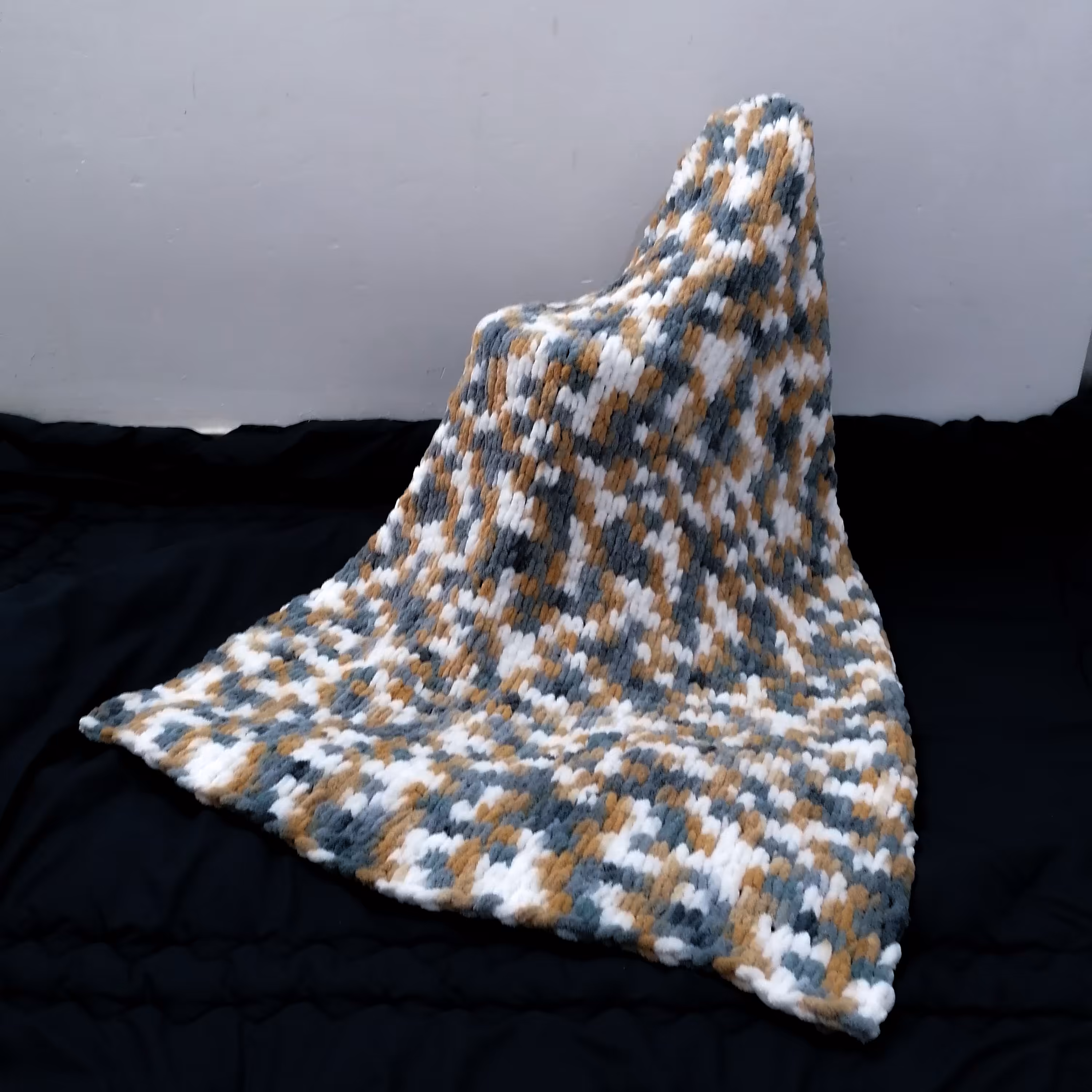 شال مبل مخمل ترک دستبافت سه رنگ 