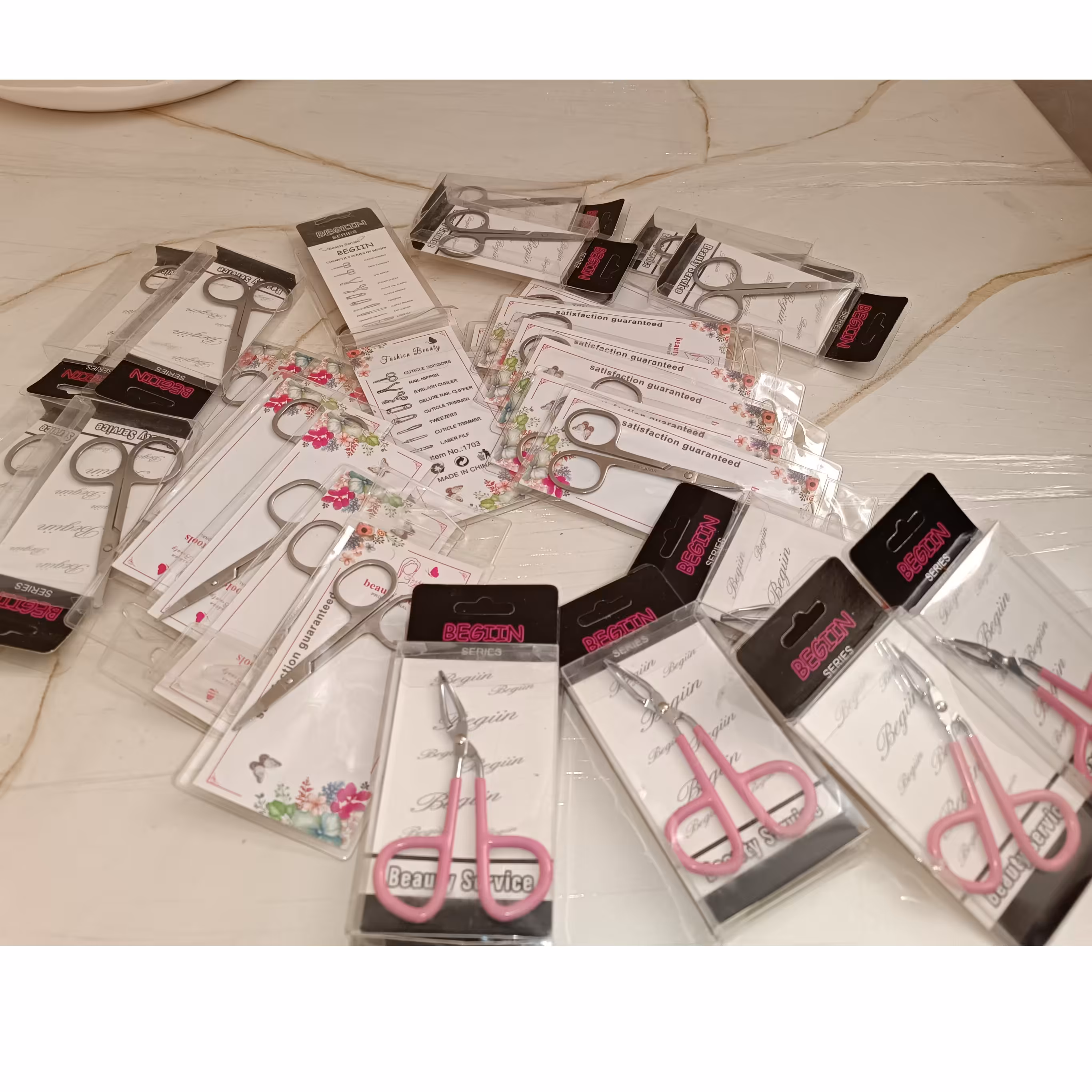 موچین و قیچی ابرو