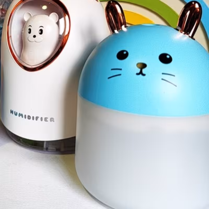 بخور سرد رومیزی فانتزی عروسکی چراغدار نور ال ای دی تهویه هوا آبرسان محیط و شادابی پوست و نشاط بدن