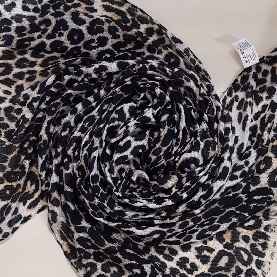 شال خنک پلنگی