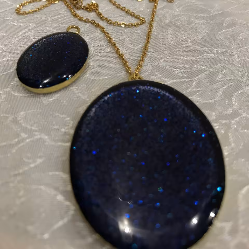 آویز گردنبند جذاب رزینی/ طرح کهکشان