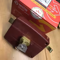 قفل حیاطی باتیس