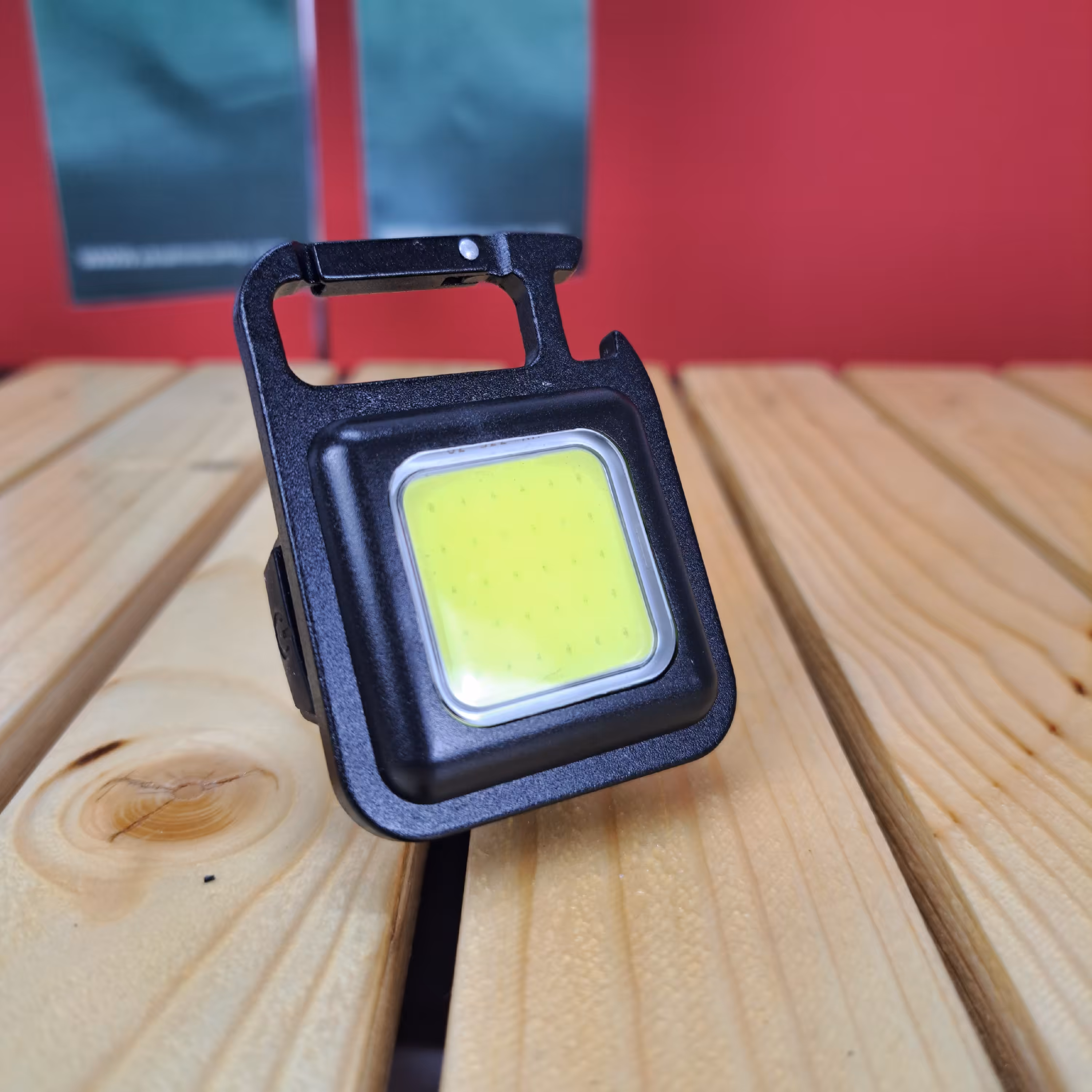 چراغ جیبی 7 کاره مگنت دار قوی