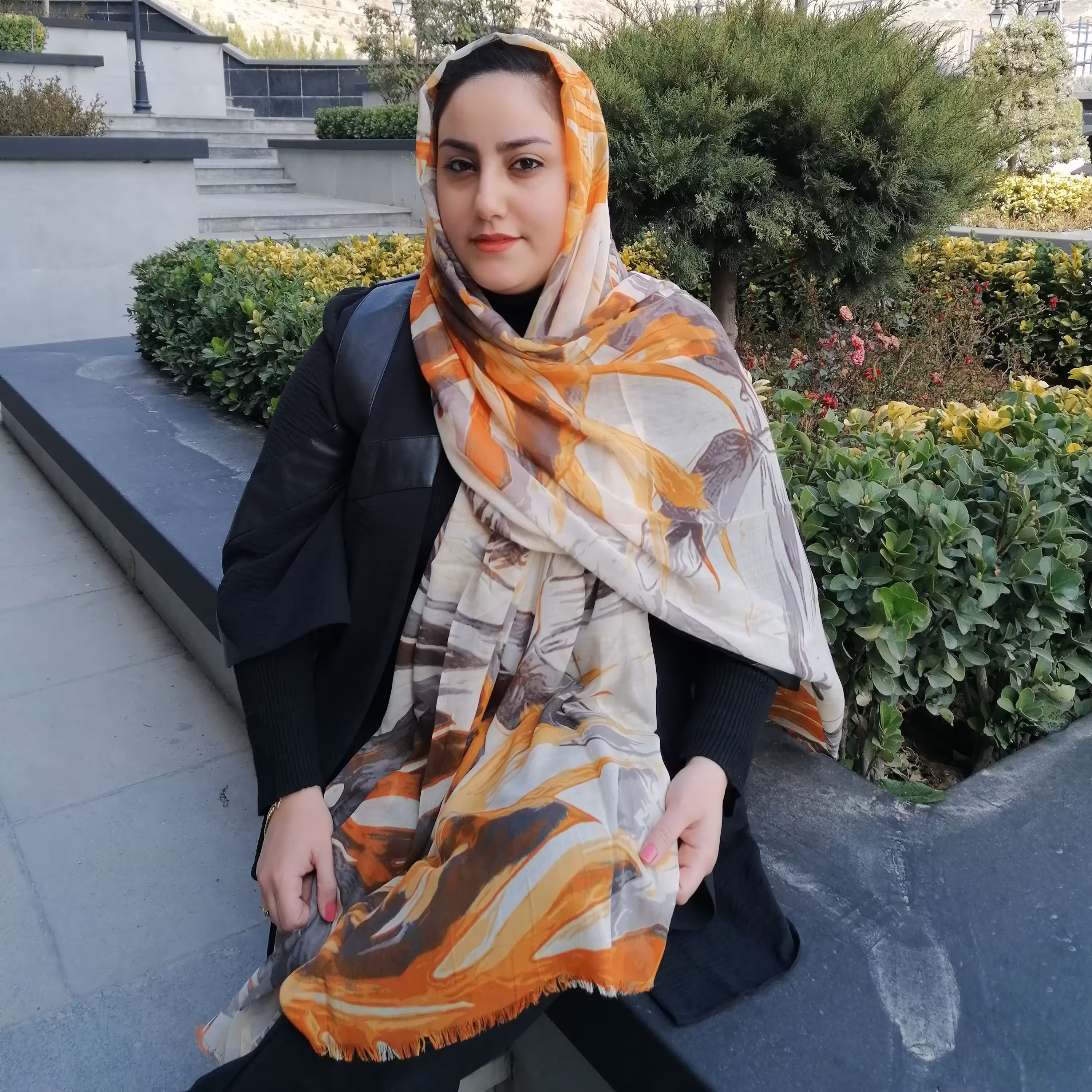 شال نخی لب ترک طرح هاوایی نارنجی