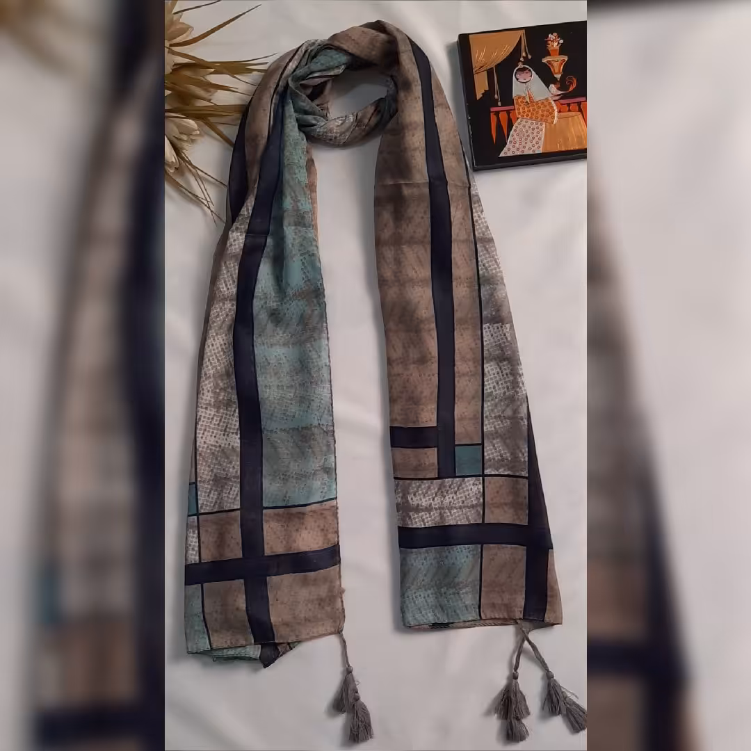 شال نخی سبک و راحت بسیار نرم