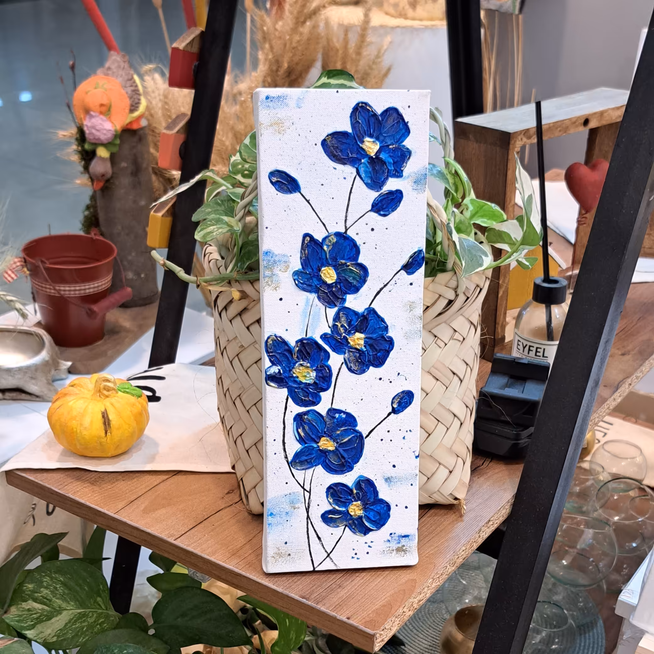 تابلو دکوراتیو برجسته گل وحشی