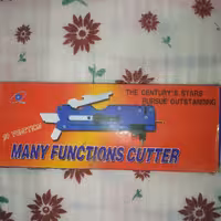 کاتر چند کاره .متر .تیغ .سیم لختکن و..