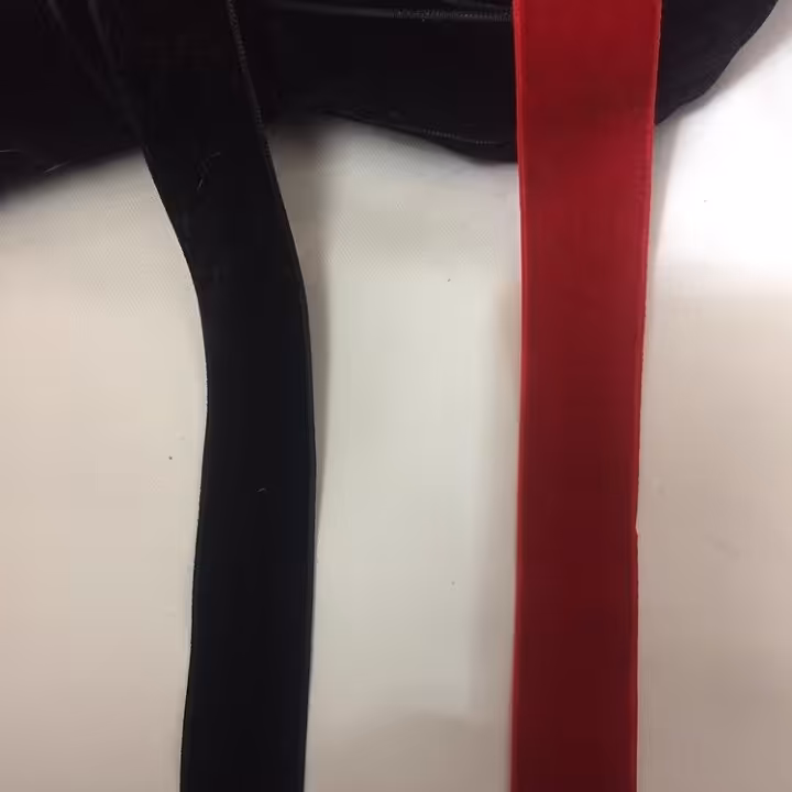 مخمل2/5سانت 1 متر