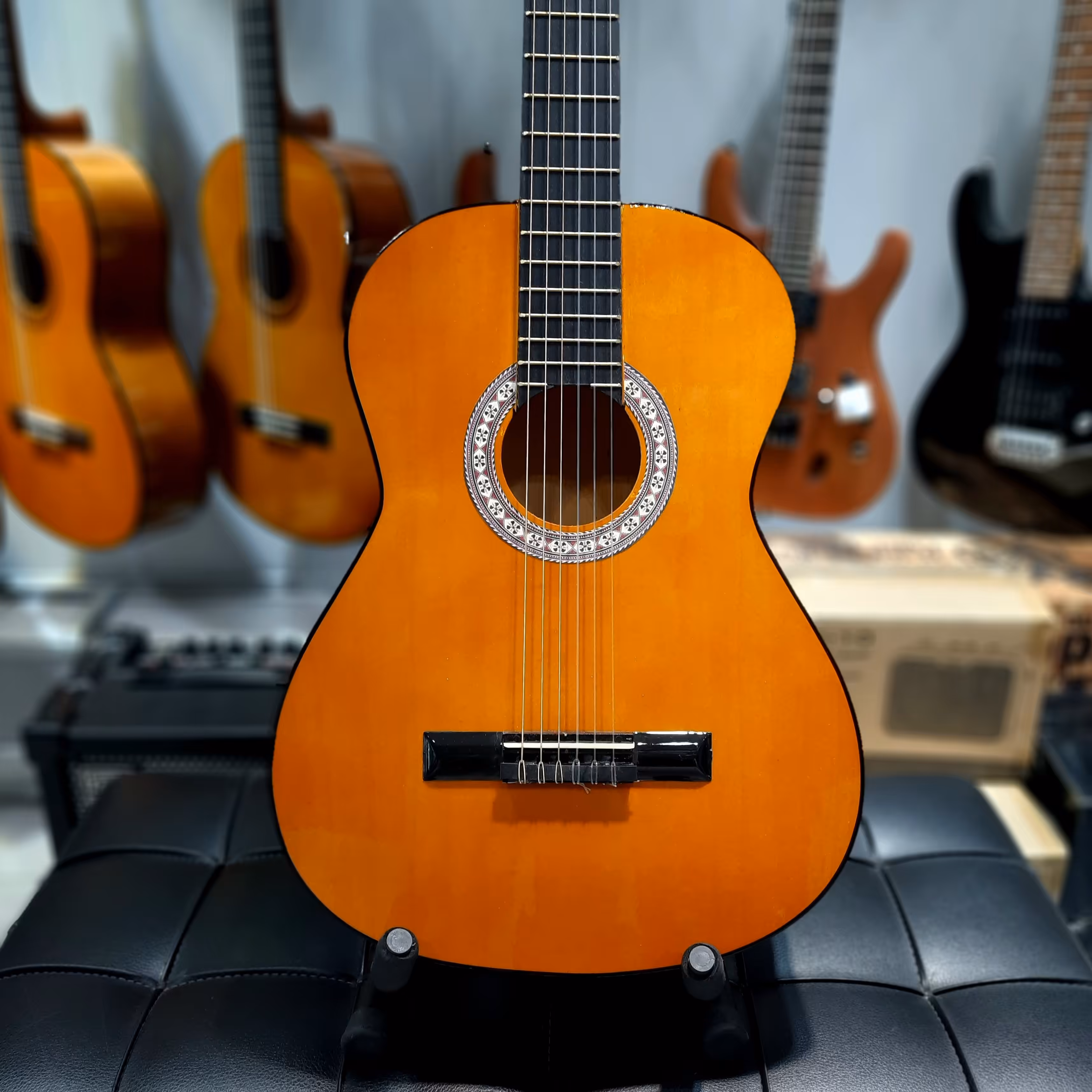 گیتار کلاسیک فندر مدل CD-35