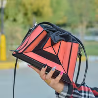 کیف دوشی دخترانه چرم طبیعی کیف خاص اوریگامی صورتی 