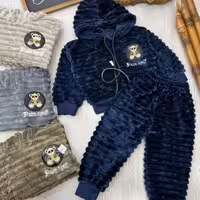 هودی شلوار  پولیشی ریلی سایز 35 تا 50  مناسب دختر و پسر 