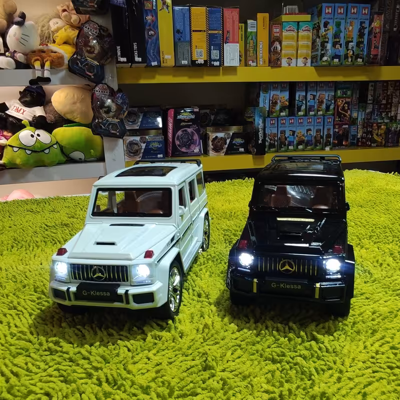 اسباب بازی ماشین فلزی جی کلاس gclass موزیکال چراغ دار