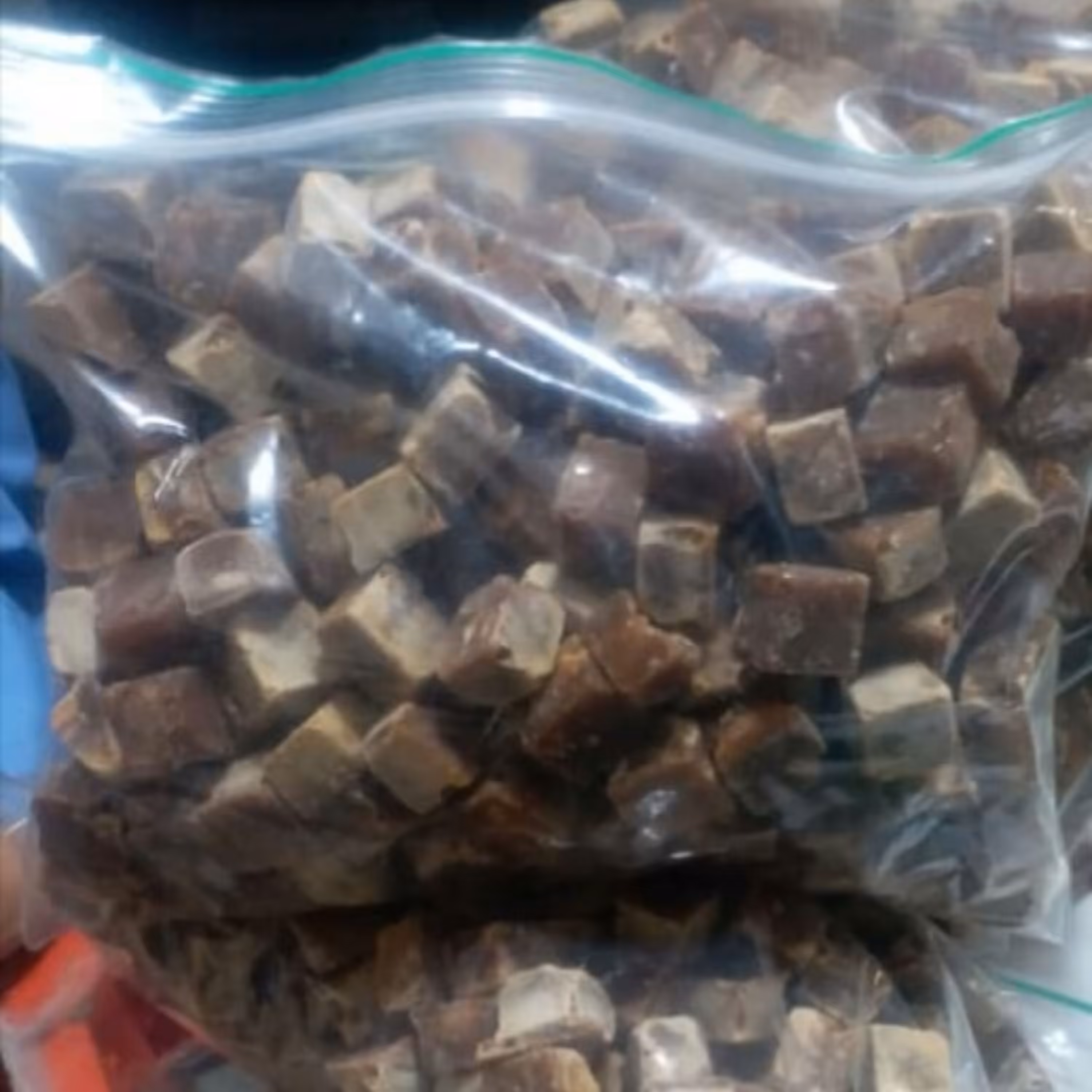 قندنیشکرقهوه ای