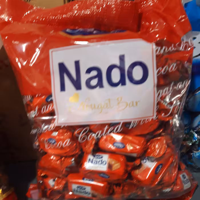 شکلات نادو آیدین