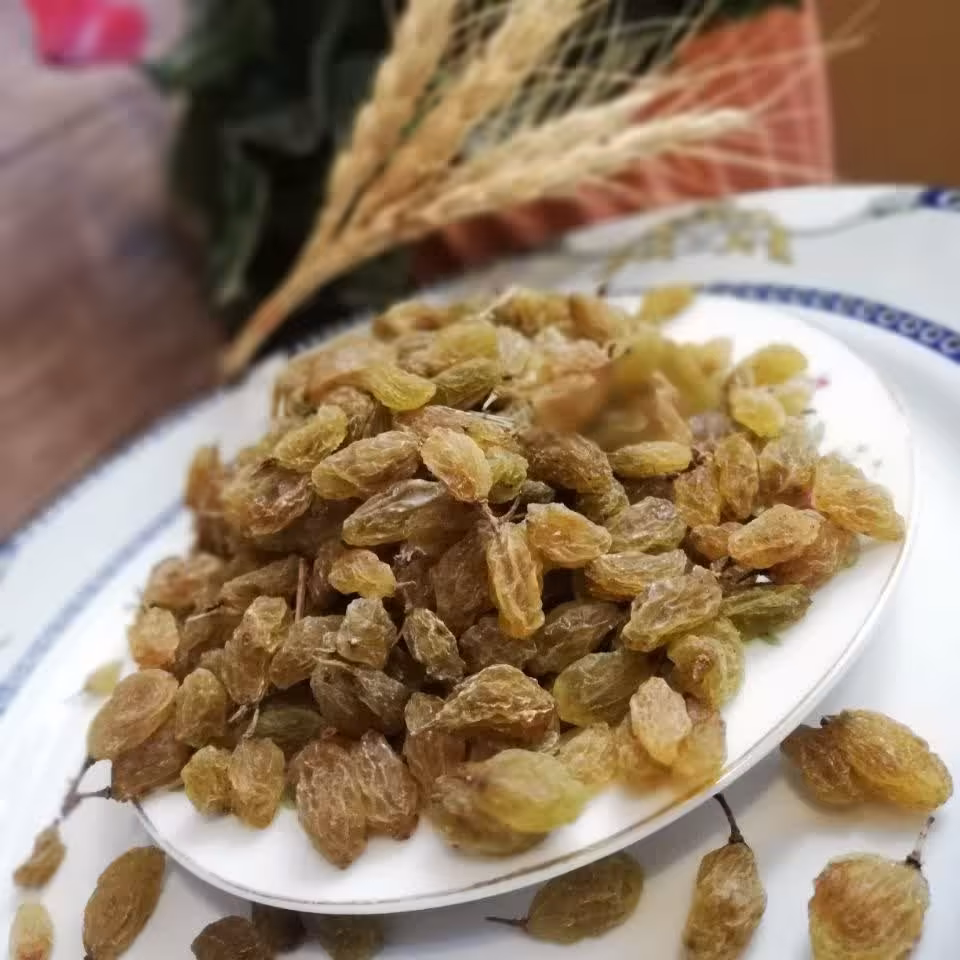 کشمش سبز مرغوب(1 کیلویی ارسال رایگان)