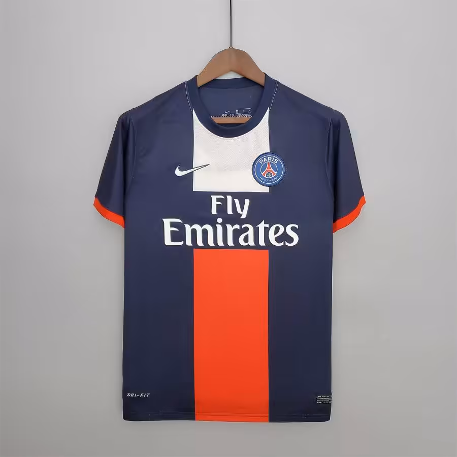 لباس کلاسیک پاریسن ژرمن 2014-2013 کیت اول