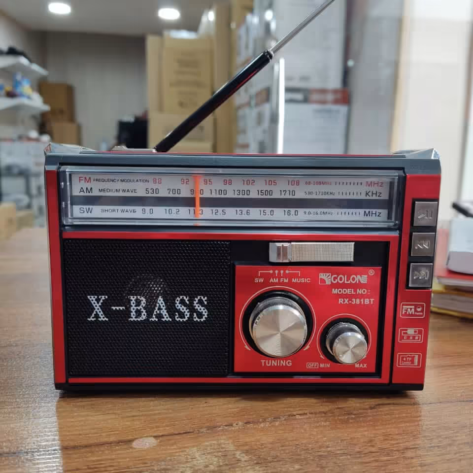 اسپیکر رادیو دار مارک Golon