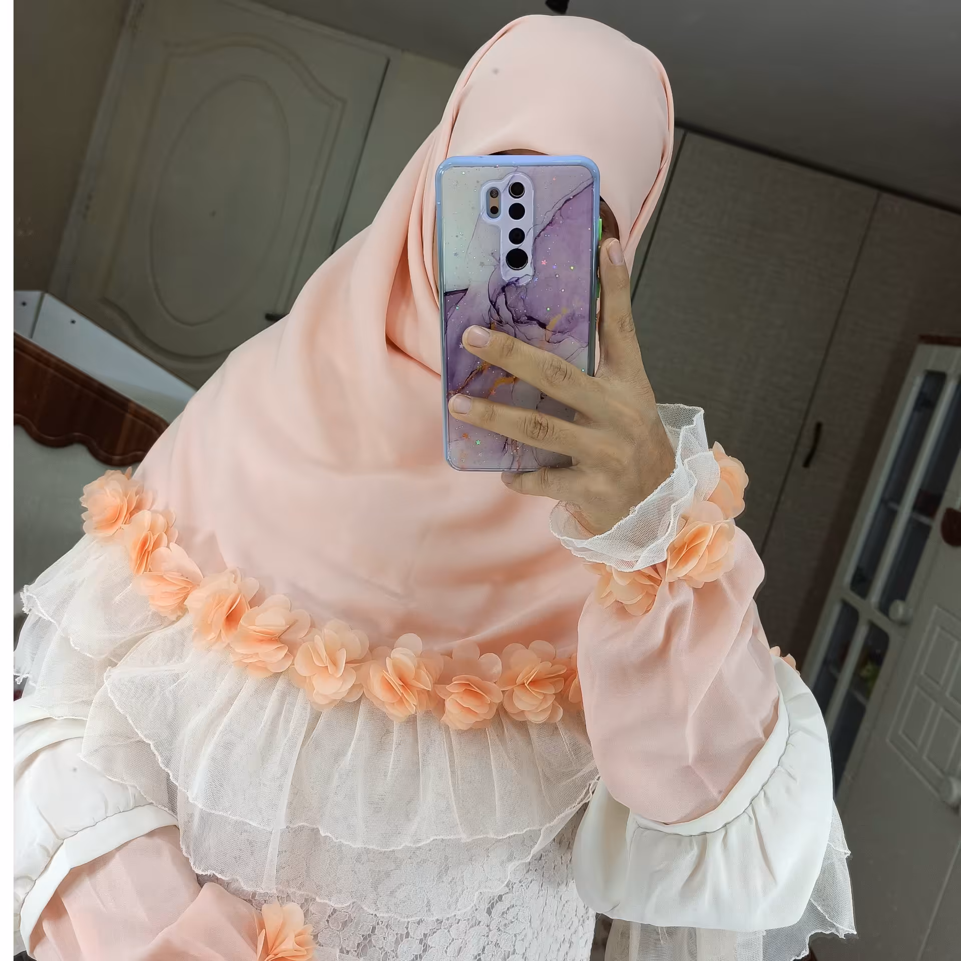 روسری گلبهی کرپ حریر  با تور و شکوفه