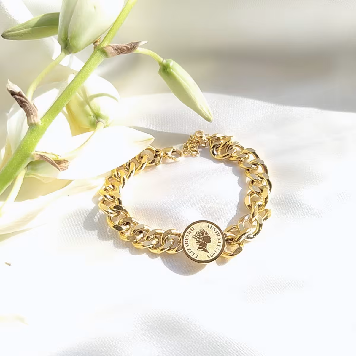  دستبند کارتیر الیزابت 