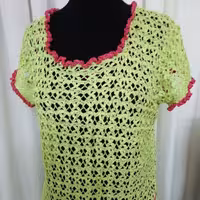 بلوز قلاببافی آستین کوتاه رنگ فسفری 200گرم سایز بزرگ شیک