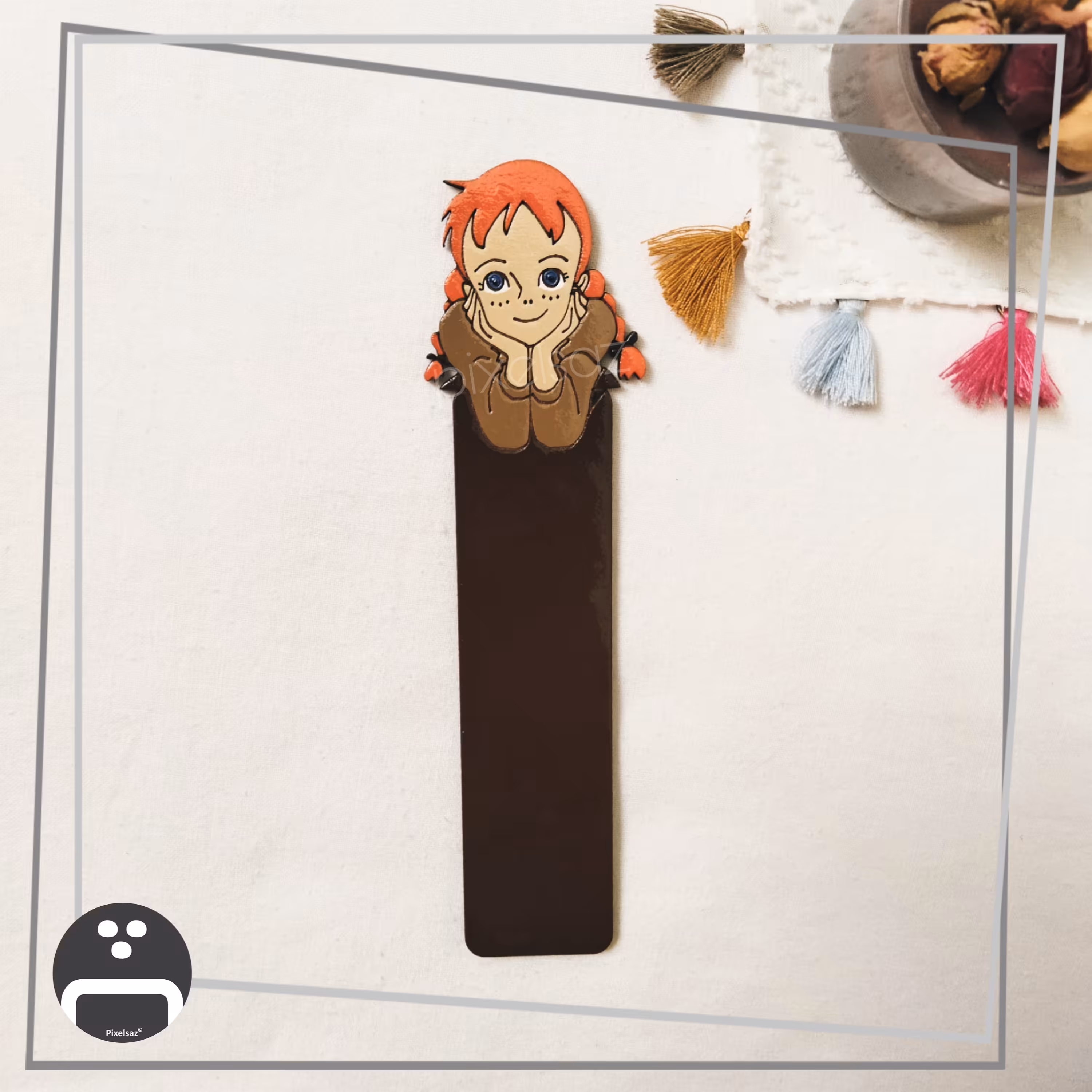 بوکمارک طرح آنشرلی پیکسل ساز/جنس چوبی و نقاشی شده/طول13سانت/مناسب برای نشان گذاری صفحات کتاب