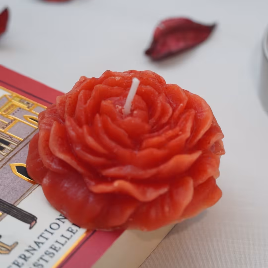 شمع گل آلاله قرمز