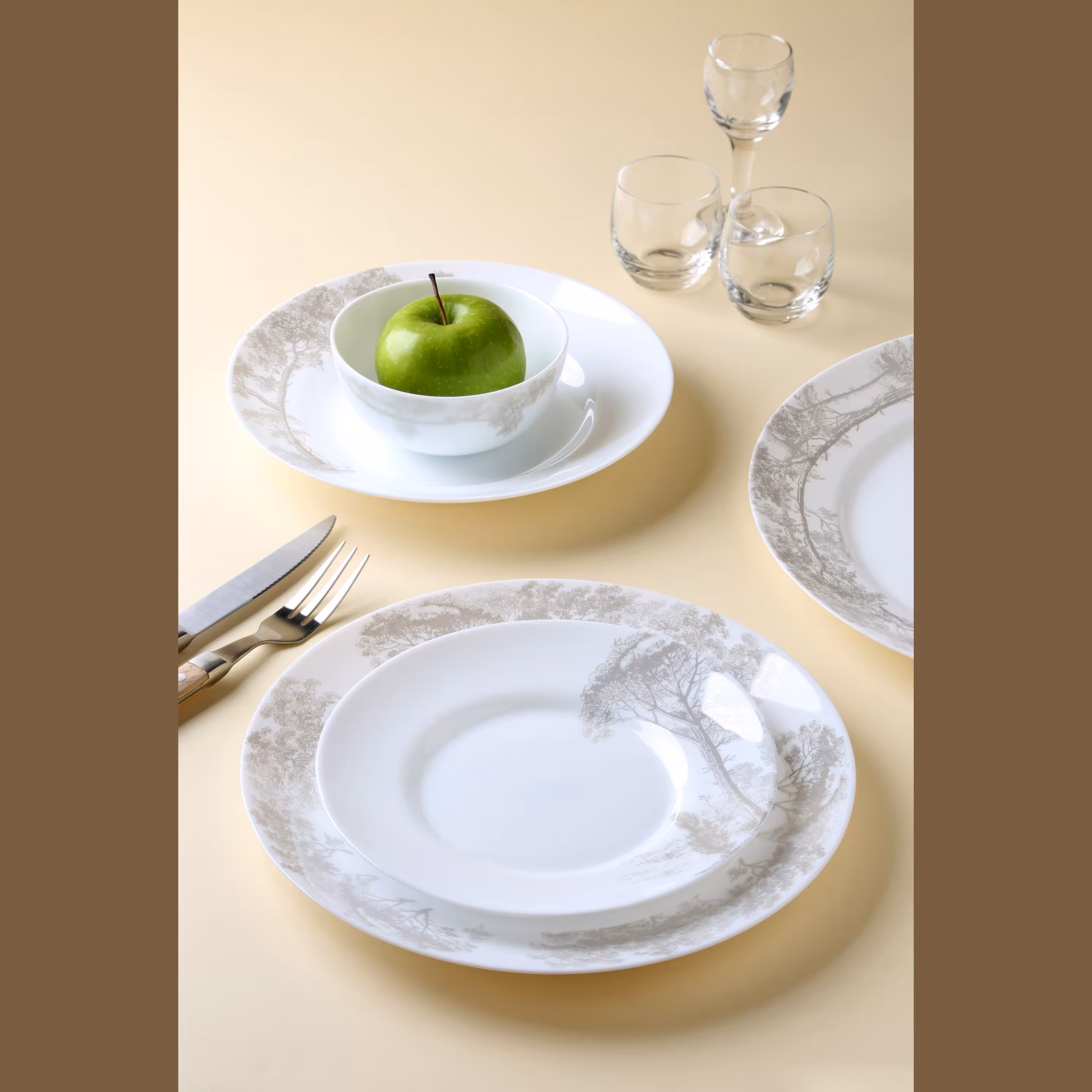 سروین سرویس غذاخوری آرکوپال 26 پارچه گلدن اوپال قالب  بن سروین شش نفره ( ارکوپال  ، جهیزیه ، کادویی)