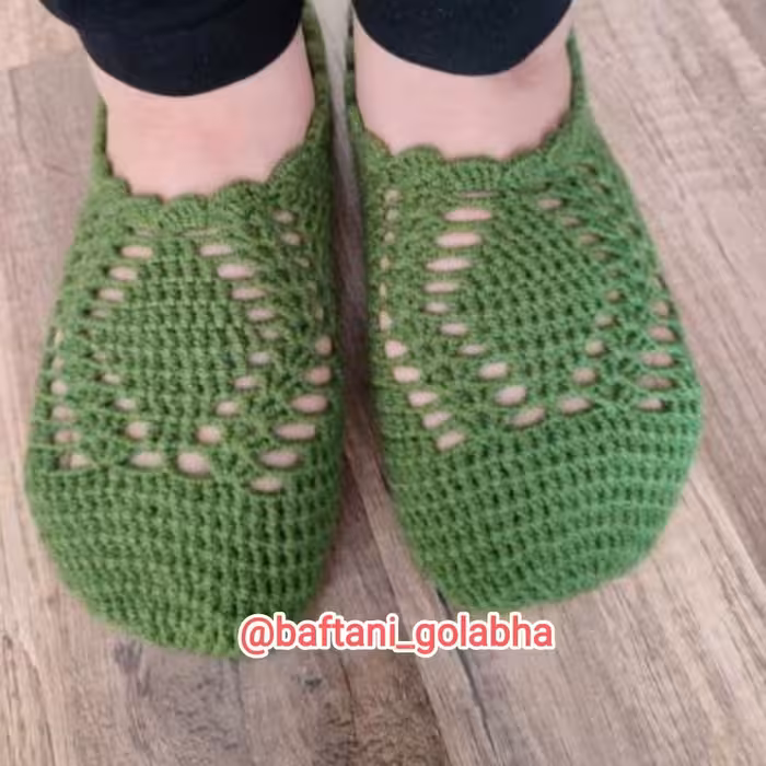 پاپوش بافتنی طرح توری بافته شده با کاموا اکریل تاب شیک و زیبا و ظریف و مجلسی 