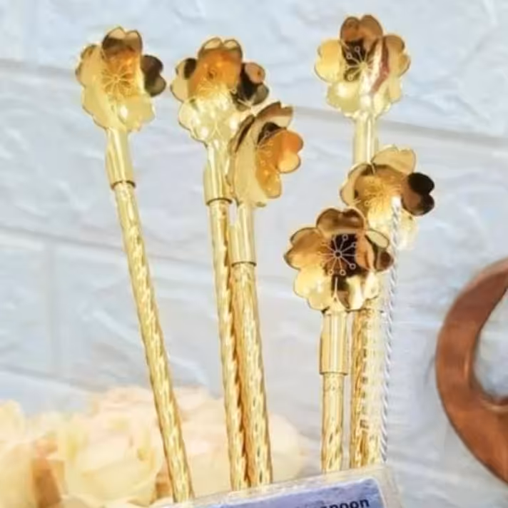 قاشق شربت خوری نی دار طرح گل طلایی