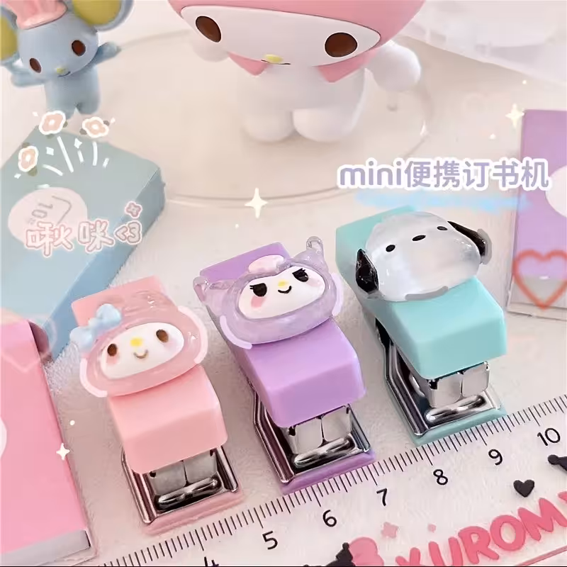 دستگاه منگنه فانتزی به همراه میخ - ماشین دوخت