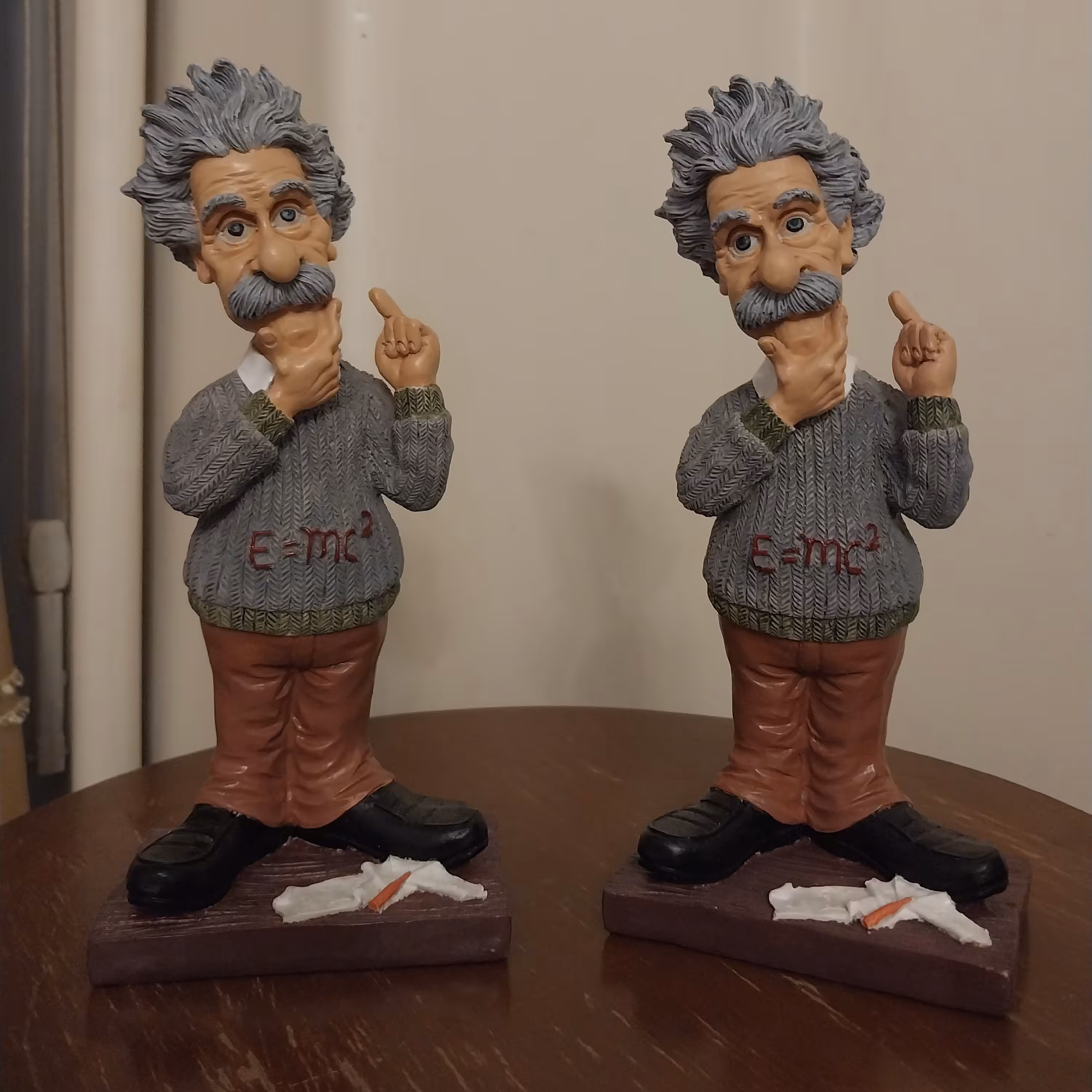 مجسمه انیشتن کد 4