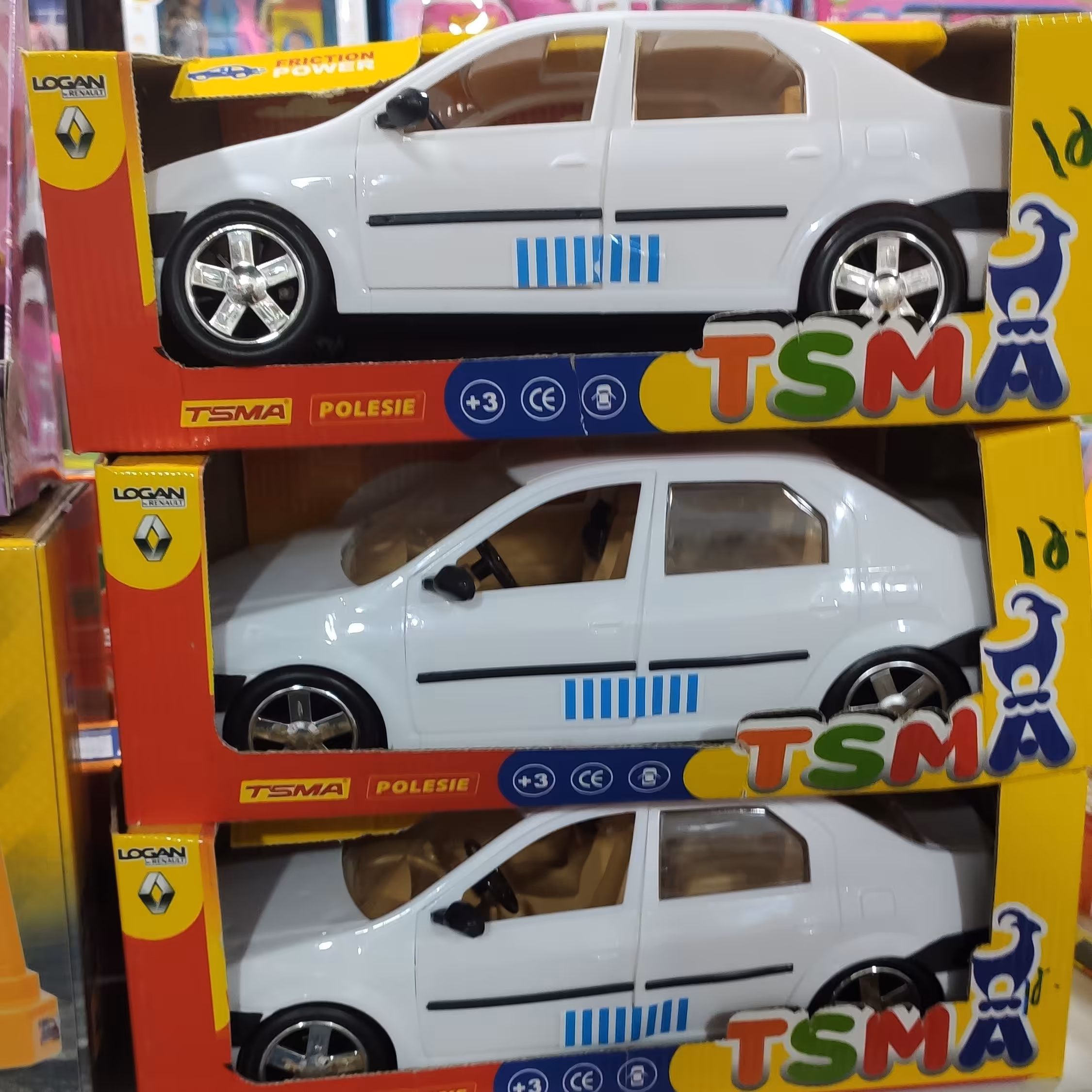 ماشین اسباب بازی ال 90 قدرتی در بازشو  رنگ سفید